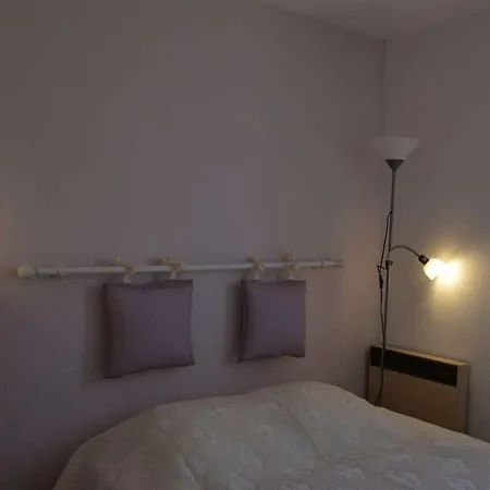 Apartment T2 A Pierre La Mer, Proche Plage, Loggia Sud, Parking, Animaux Acceptes - Fr-1-229d-272